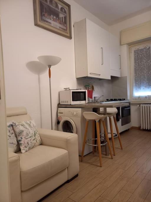 Edith Home Doccia Idromassaggio Milano Exterior foto